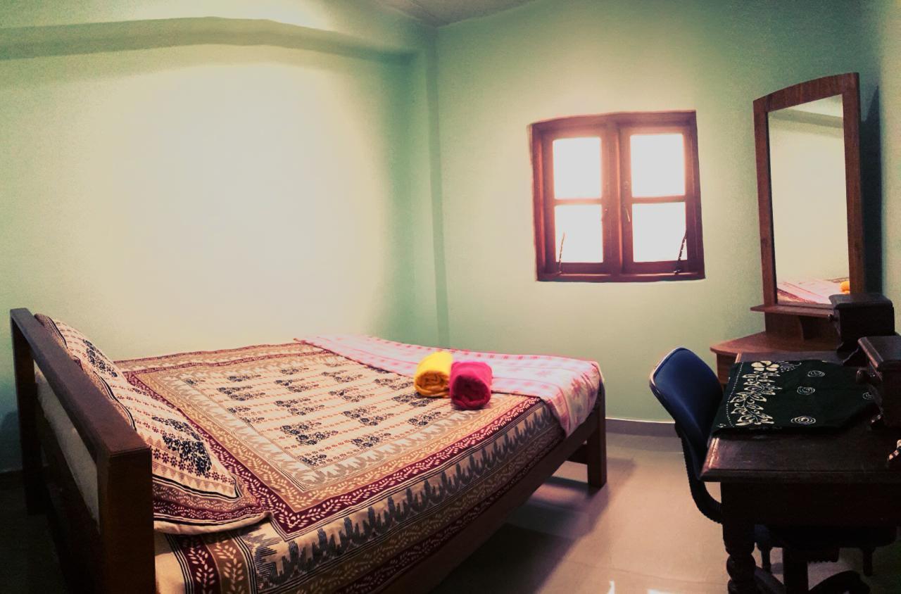 Apple Sara Home Stay Kandy Exterior photo